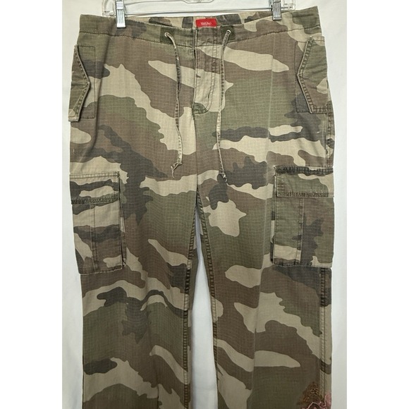 Vintage Y2K Mossimo Womens Camo Cargo Pants Size 11 Dragon Embroidered Grunge - Picture 3 of 16